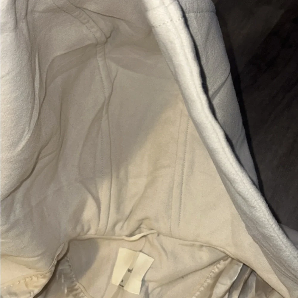 Aritzia Wilfred Montgomery Wool Coat - Picture 8 of 9